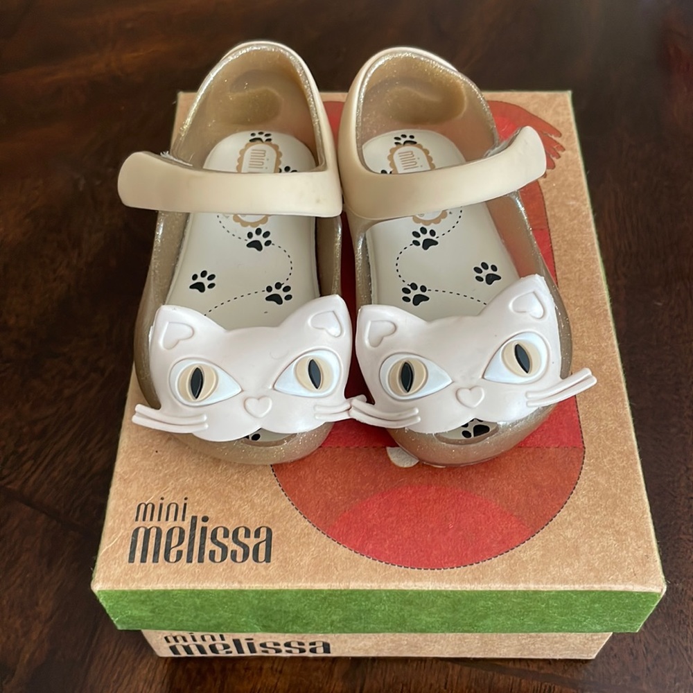 Mini Melissa Gold Cat